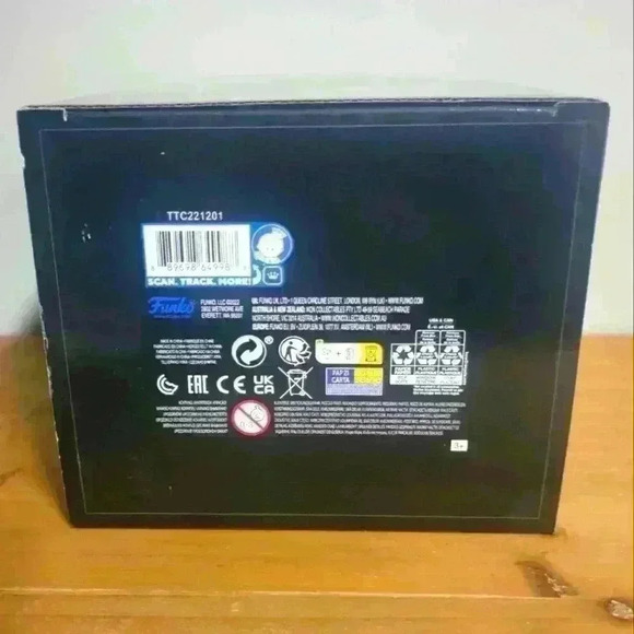 Funko pop transformers optimus prime lights and sound funko exclusive large pop - Picture 5 of 6